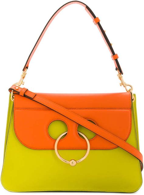 J.W.Anderson medium Pierce bag Chic Handbags, Purses And Handbags, Cute Hand Bags, Penelope ...