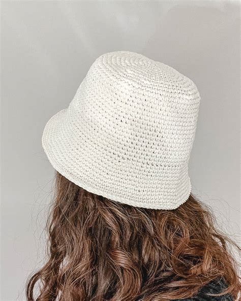 Easy Crochet Bucket Hat Pattern - Sarah Maker