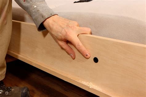 Murphy Bed Locking Mechanism - Easy DIY Murphy Bed