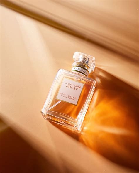 Pin by jenny on 화보 | Fragrance photography, Perfume photography ...