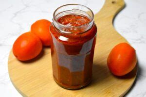 How To Make Pizza Sauce With Tomato Puree | Tempting Treat
