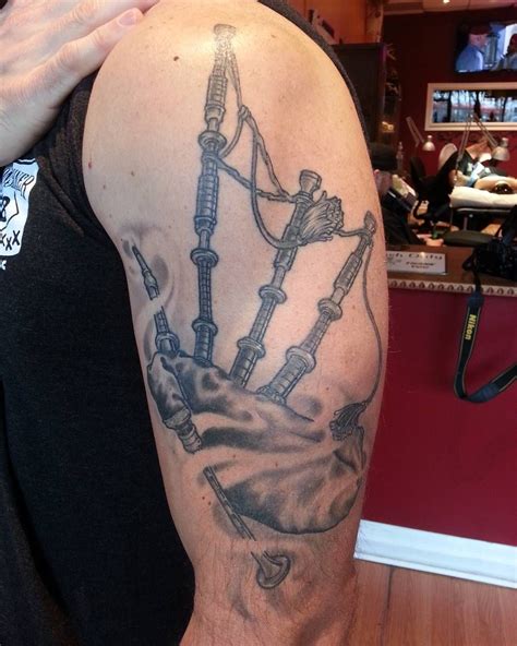 Jordan Campbell on Instagram: “Got a healed pic of the bagpipes tattoo. #bagpipes #bagpiper # ...