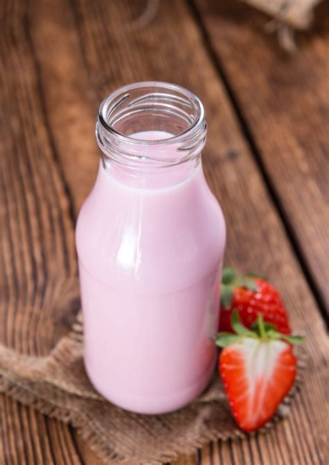 Strawberry Milk - PlantYou