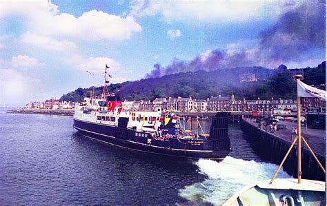 MV Glen Sannox departing Rothesay on 19th May 1978. in 2020 | Isle of ...