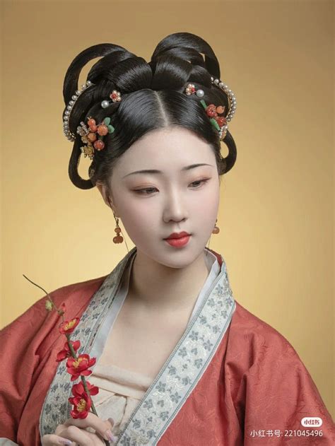Chinese Hairstyle Traditional, Chinese Traditional Makeup, Traditional ...