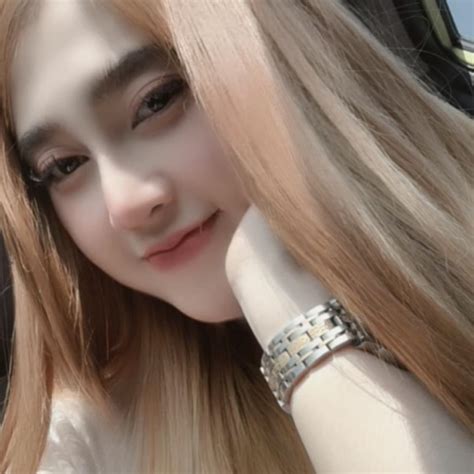 Full video. kve.so/AlessiaPutri Public Agent She came for learn driving