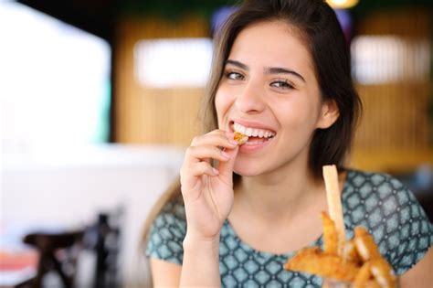 From snack to strategy: The importance of hot food in P&C - Convenience