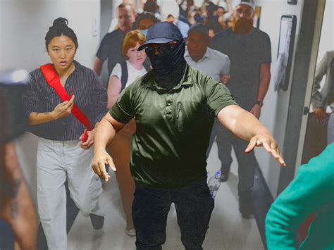 Nude pictures of mary tyler moore at last, the door swung