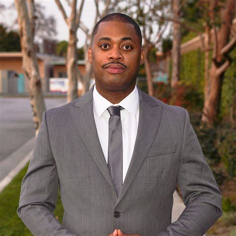 A police officer was fired for twerking and groping co-workers (both