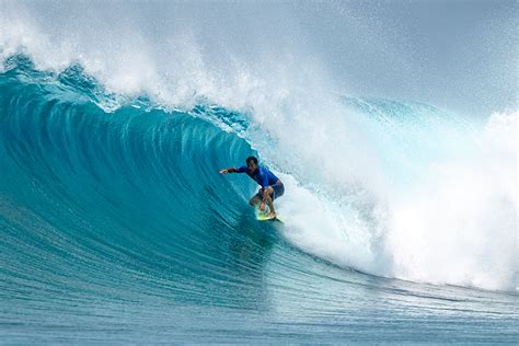 Sa7612 nude curves for days and in all the right places.