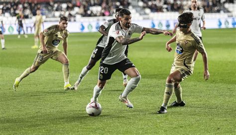 @rachelchaleff fanfix all of that with a stunningly