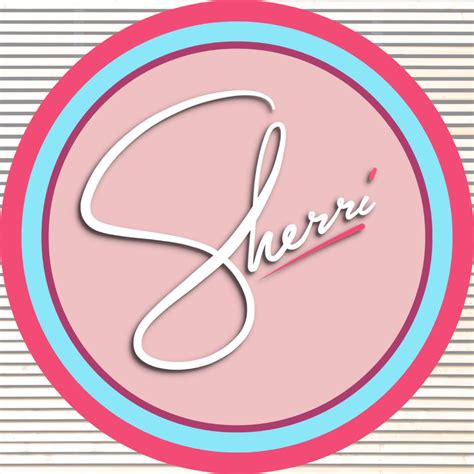 We loved her as WWE Diva “Naomi” - now in a daytime EXCLUSIVE - Trinity