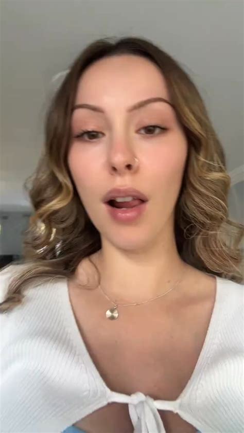 #contentcreator #bodypositivity #britishtiktokers #pregnantcreator #