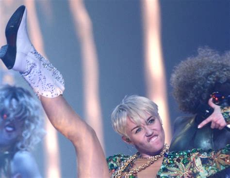 Miley Cyrus Nude On Stage Artist & Creator Videos #864