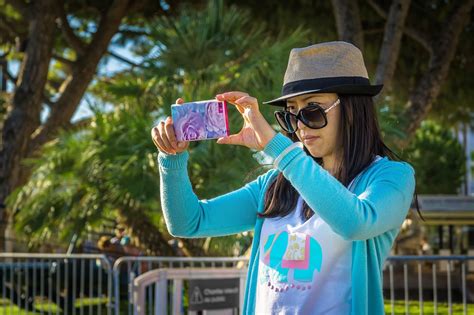 20,000+ Free Girls Taking Selfie & Selfie Images - Pixabay