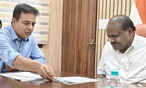 ktr meets kumaraswamy seeks revival  cci  adilabad