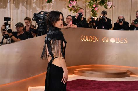 Hollywood turns political at Golden Globes: What the ‘BE GOOD’ pins