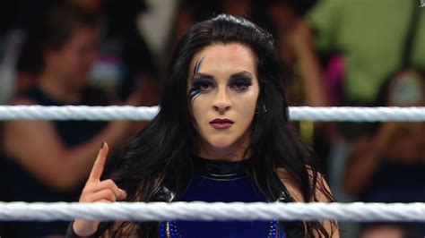 Vidéo downblouse noticed ads for Piper and Jenni