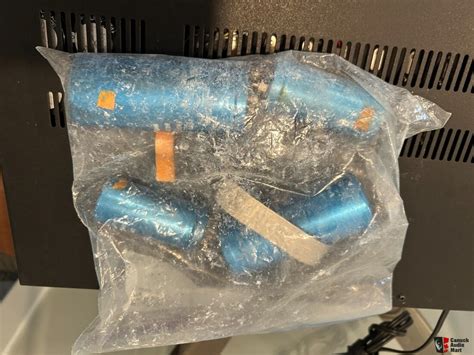 Carver M1.5t 350 watt per channel power amplifier. Serviced and