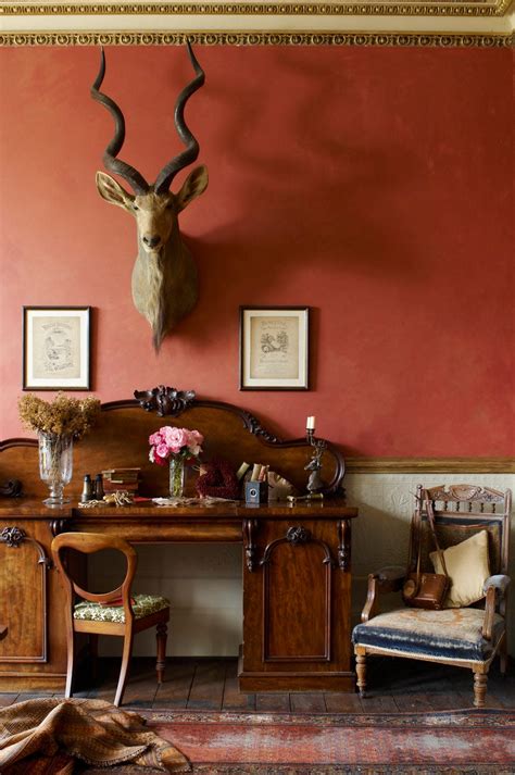 vintage pieces  antiques   sell   experts