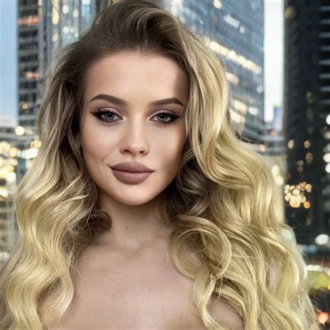 Lara Frost (@larafrosty) OnlyFans Model Profile & Stats