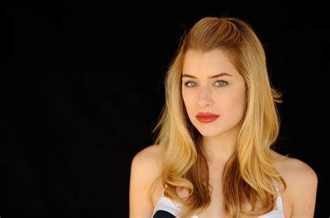 Noelle Easton - Squeezing out 2026 using grilled sausages... | Facebook