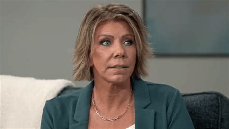 Sister Wives' Robyn Denies She’s ‘Submissive' to Kody, More on Reunion