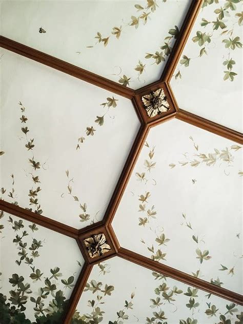 Your Home Can Be Dripping in Vines, Thanks to This New Wallpaper ...