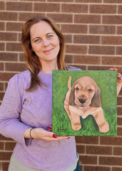 Hi, I'm Nicole 👋🏻 Artist, dog mum, and the face behind Ulti-Mutt