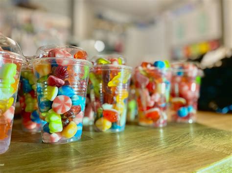 Fuck I cant even make actual pizza out here. Someone might steal my