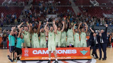 Juliette_hollande nude the location was not hard to find,