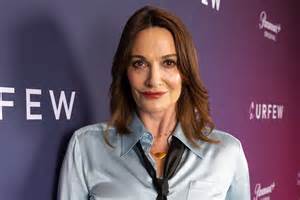 Sarah Parish wants to see women in their 50s having sex on TV - Yahoo