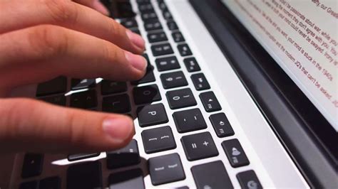 Fake, AI-generated nudes circulate at Winnipeg school; police