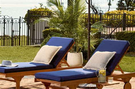 Hooker Furniture - 58'' Red Asian Cabinet - 500-50-711