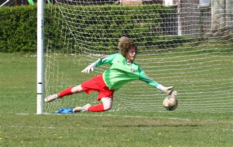 DIV 1 NEWCOMERS OSBORNE COBURG TAKE 6TH SPOT BY BEATING BEMBRIDGE