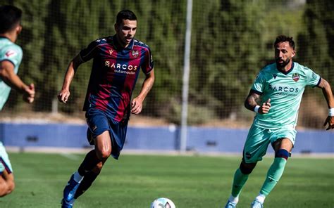 Paki nude gf that lady is slim and has a healthy as well as