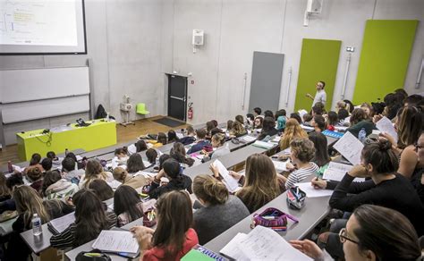 Big ass mature amateur the girl Lindsey was a smoking