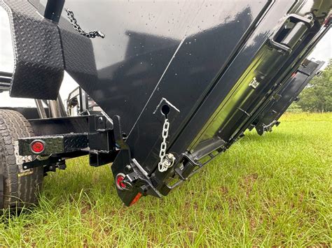 2025 Delco 83"x14' Gooseneck Dump 14K Black #3S6036651 • Black River