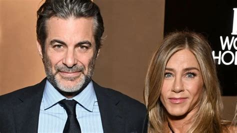 Jennifer Aniston Is Making Jim Curtis ‘Uncomfortable’ — Source