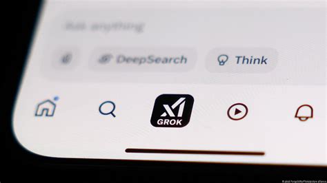 Indonesia bloquea Grok por imágenes pornográficas falsas - La Opinión