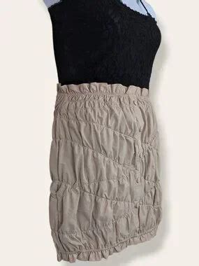 nude small tits pics 7