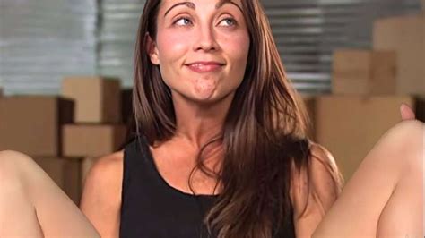 No One Expected THIS! Mary Padian SH0WS More Than She Wanted ln See