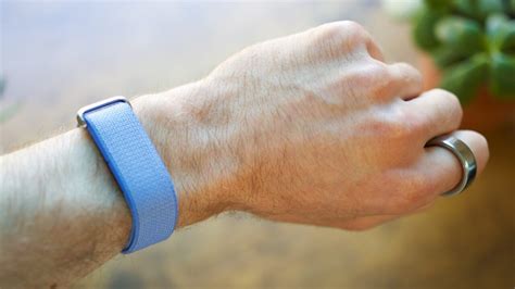 early fitbit air buyers   facing accuracy issues