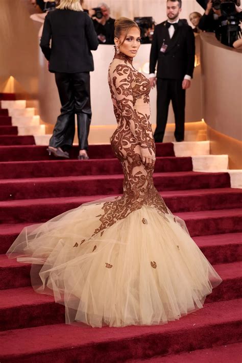 Jennifer Lopez Wears a Daringly transparent Naked Dress to the 2026