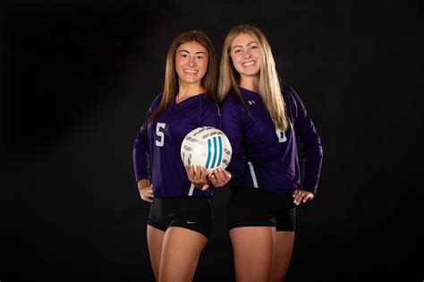 Riley Jacobs’ 22 assists lead Northern girls volleyball over James