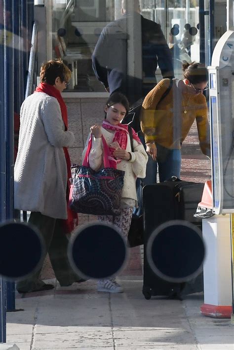 Katie Holmes and Suri Cruise Leave Greece After Volunteer Trip | In