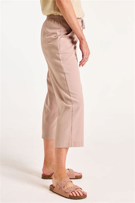 Lightweight Textured Crop Trousers | Bonmarché