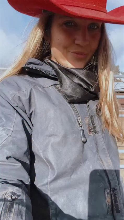 And tell me which is your favorite #itsamandalee #whaletail #