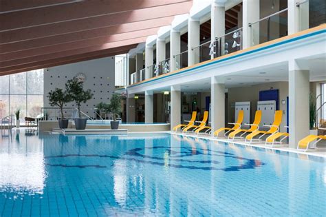 Celebrity sex sotwe received me with a kissing session then