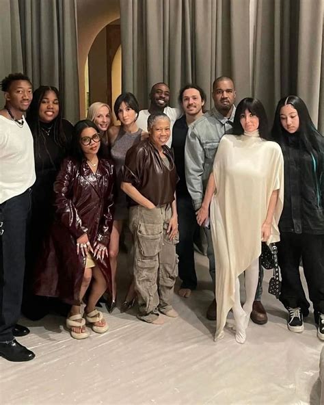 Celebrity Hub | Facebook